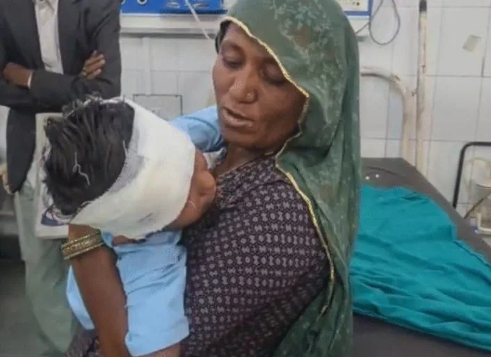 बाड़मेर सरकारी स्कूल हादसा, स्कूल में पंखा गिरा, दो छात्र घायल, सरकारी स्कूल लापरवाही