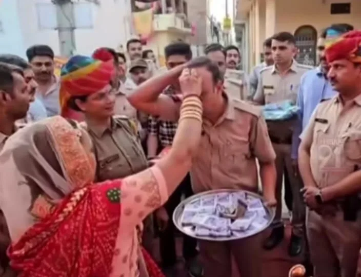 उदयपुर समाचार , राजस्थान समाचार , उदयपुर पुलिस , प्रतापनगर पुलिस स्टेशन , मीरा बाई उदयपुर , पुलिस की मानवता , पुलिस से जुड़ी वायरल खबरें , राजस्थान की अच्छी खबर , मानवता की कहानी