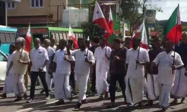 केरल में आर्मी जवान पर हमला, बदमाशों ने जवान के हाथ बांधे, पीठ पर PFI लिखा