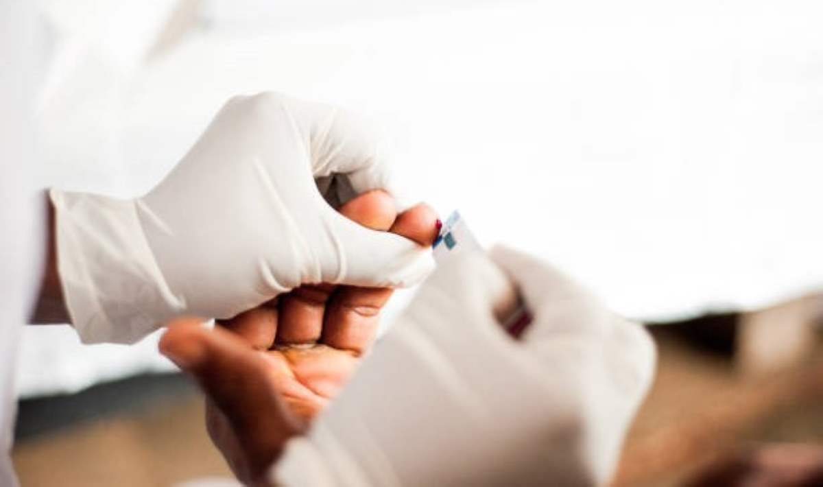 यूपी के हॉस्पिटल में 14 बच्चे खून चढ़ाने के बाद HIV और हेपेटाइटिस से संक्रमित